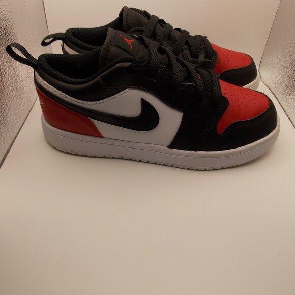 Jordan 1 Low Alt (PS) - White/Black/Varsity Red Size 3Y - Picture 1 of 12